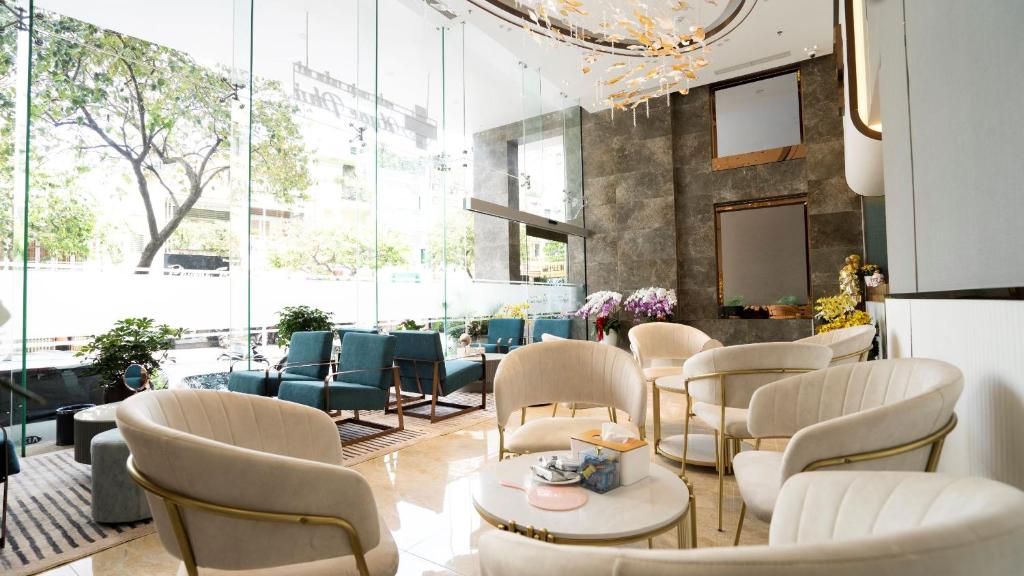 Căn hộ Celine Living Central