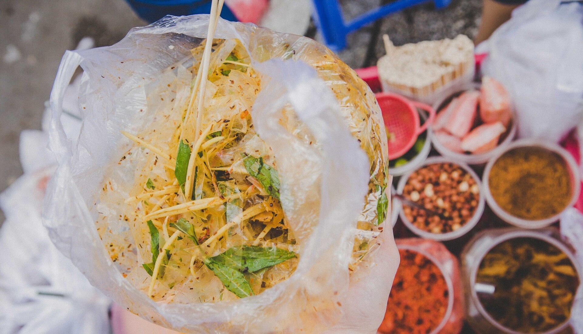Sài Gòn quy tụ những món ăn vặt nổi tiếng