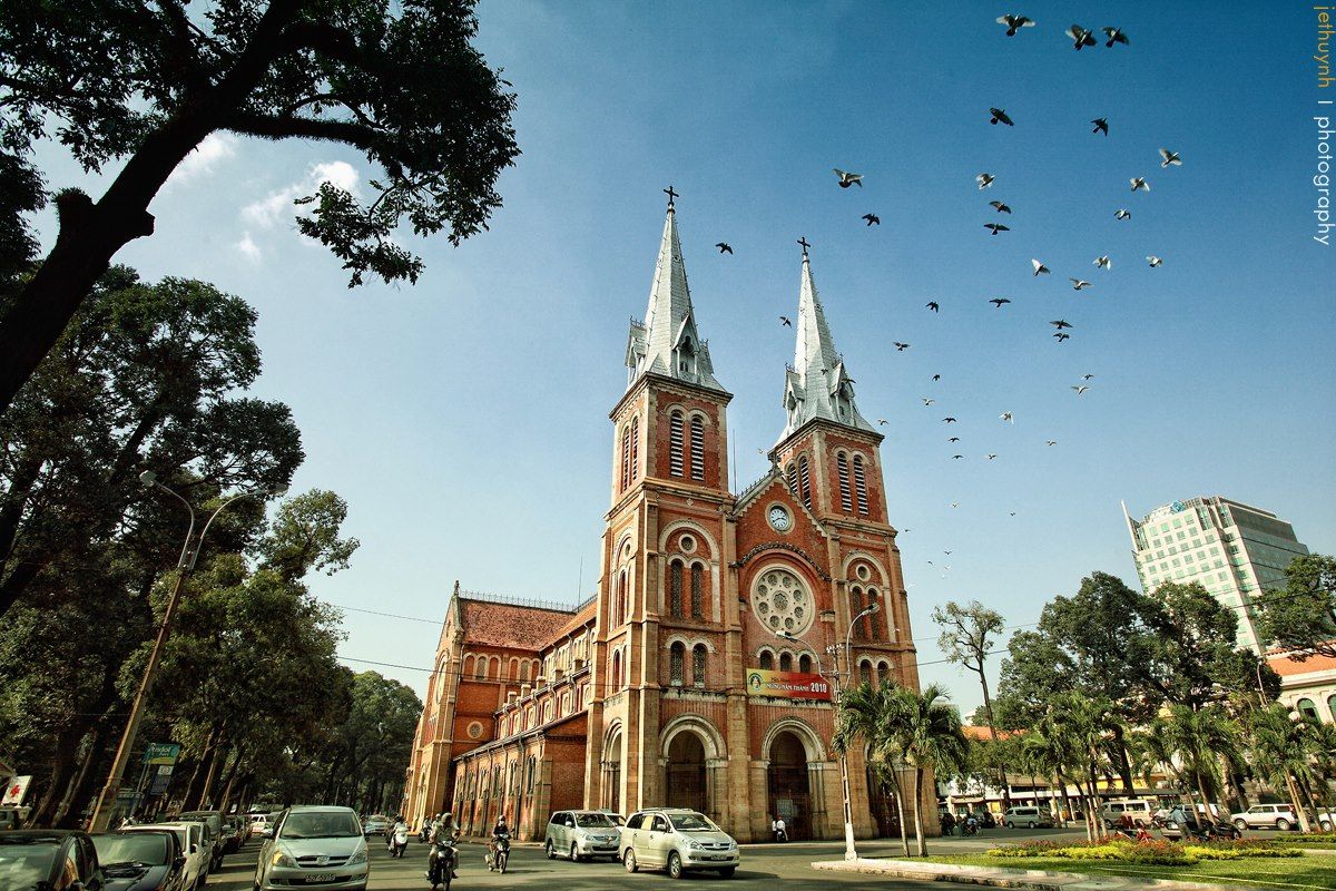 10 khách sạn quận 1 Hồ Chí Minh hoặc gần trung tâm có view cực đẹp